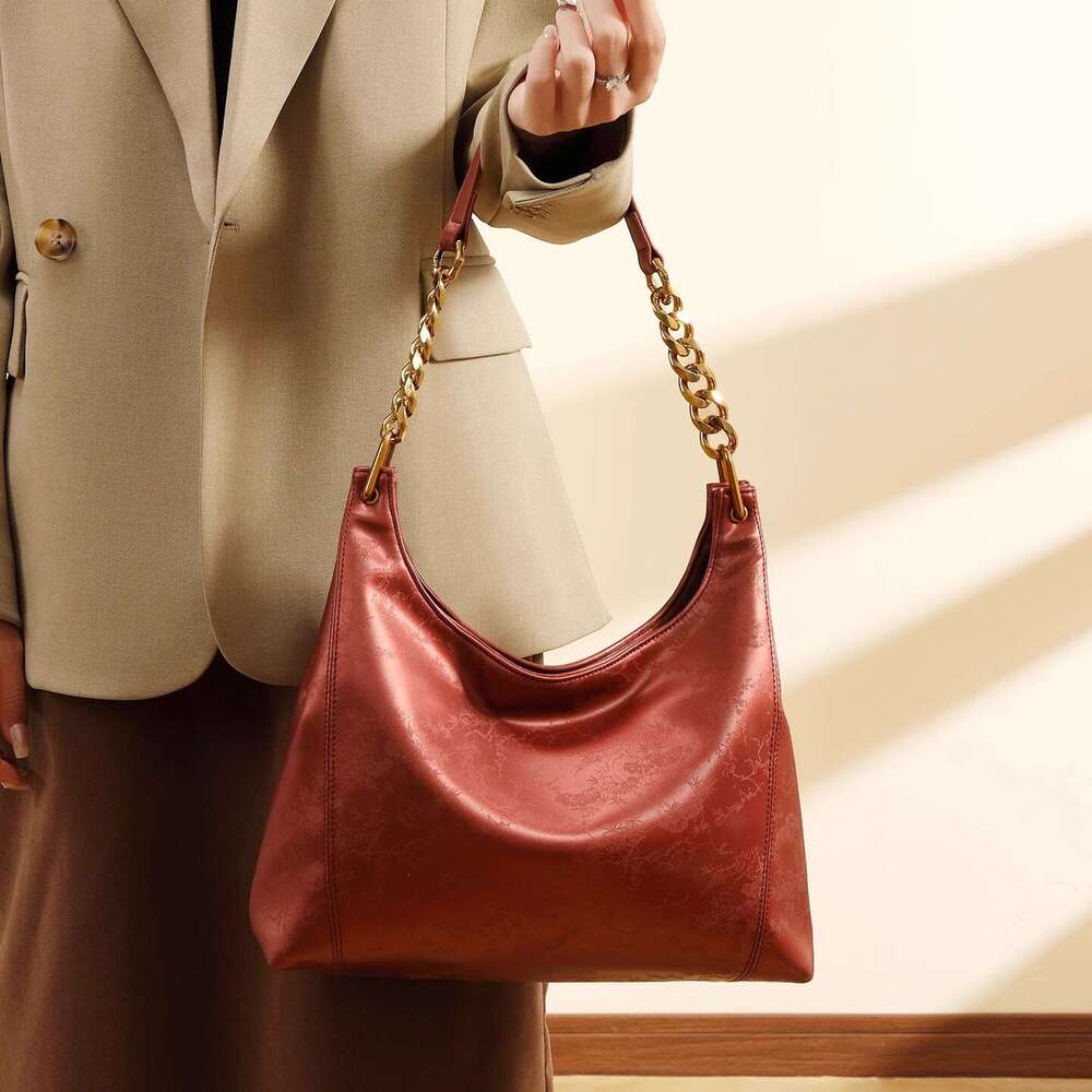 Elegant Spring High-End Niche Commuter Women's New Large Capacity Tote Crossbody Shoulder Underarm Bag