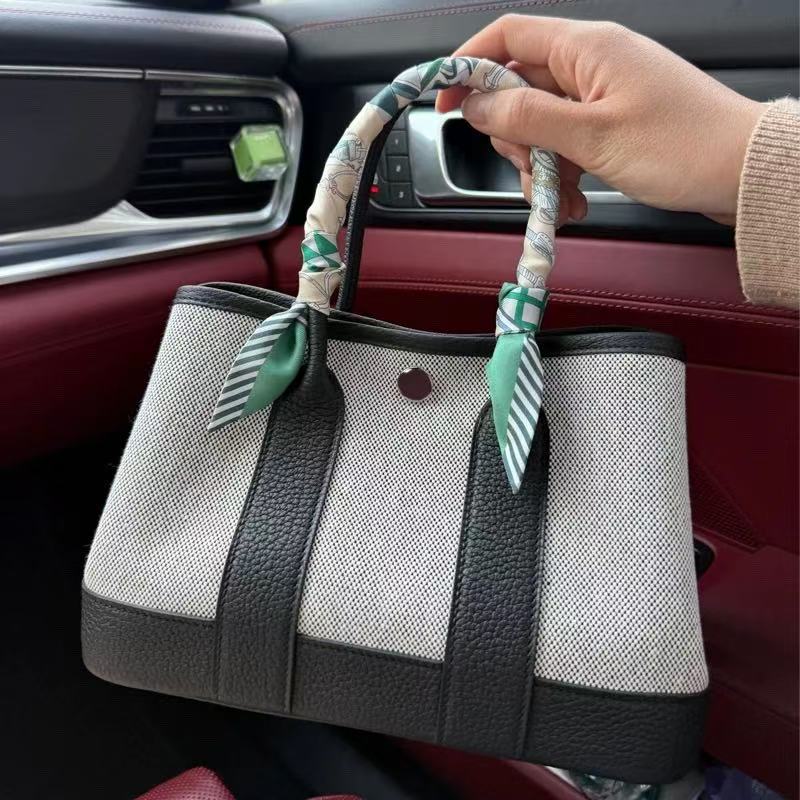 Designer Tote Bag New leather women's bag Commuter bucket bag Garden Tote bag Everything shoulder bag crossbody bag 12A