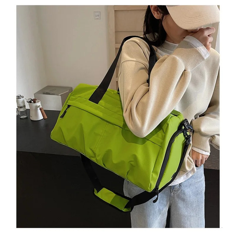 Independent Shoe Compartment Travel Bag for Women Lightweight and Large Capacity Portable Yoga Casual Sports and Fitness for Men 250903