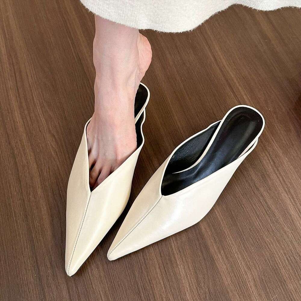 35-42 Plus Size Designer Shoe Super Slimming Pointed Toe for Women Outdoor Wear Spring/Summer 2025 Thin Heel Mules