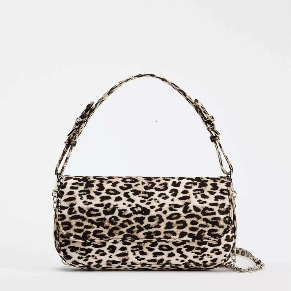 Luxury bag Leopard print for women in spring and summer niche French style shoulder diagonal cross han underarm