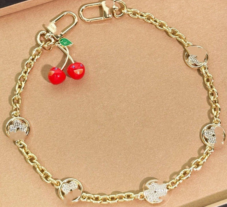 designer bagchain V letters women bag chain llavero Buckle jewelry bagchain 2 colors Keyring cherry stone chain