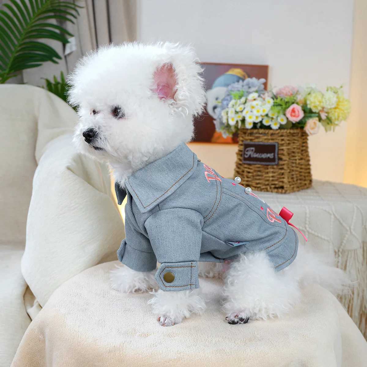 Little Princess et Pet Clothes Dog Cat Antihair Loss Summer Blue Handsome Towable Vest W250904