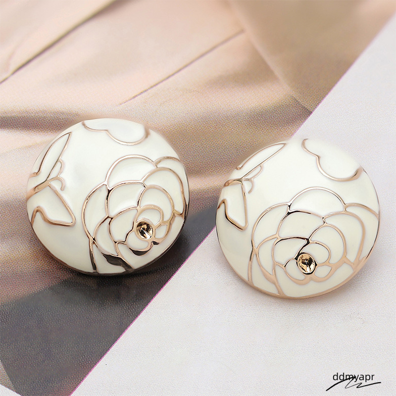 Maryya 0001 Women's Fashion Decorative Buckle Ddmyday Dia Inlaid Metal DIY Buttons Hand Sewn Thread Woolen Coat Decoration Camellia