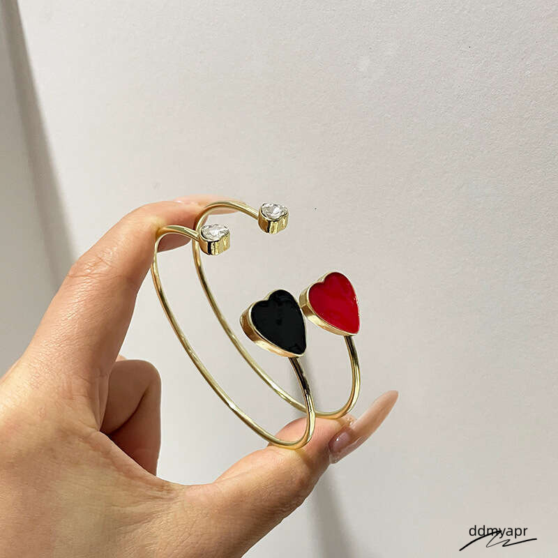 Collections Adjustable Ddmyday Heart Bracelet - Trendy Korean-Style Cuff Bangle With Crystal Accents For Women (Red/Black, 8.4G Lightweight) Ddmyday