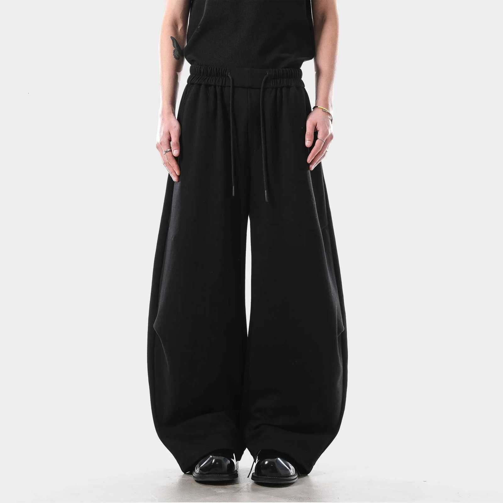 Mens Gray Baggy Sweatpants Wide Leg Long Drawstring Casual Joggers Oversized Urban Curved Blade Type Design Lantern Pants WomenXJ250904