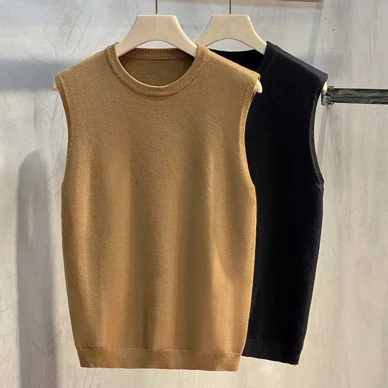 Autumnr and Winter Mens Knitted Vest Solid Color Waistcoat Sleeveless Korean Style Sweaters Male Loose Fit Harajuku KnitwearXJ250904