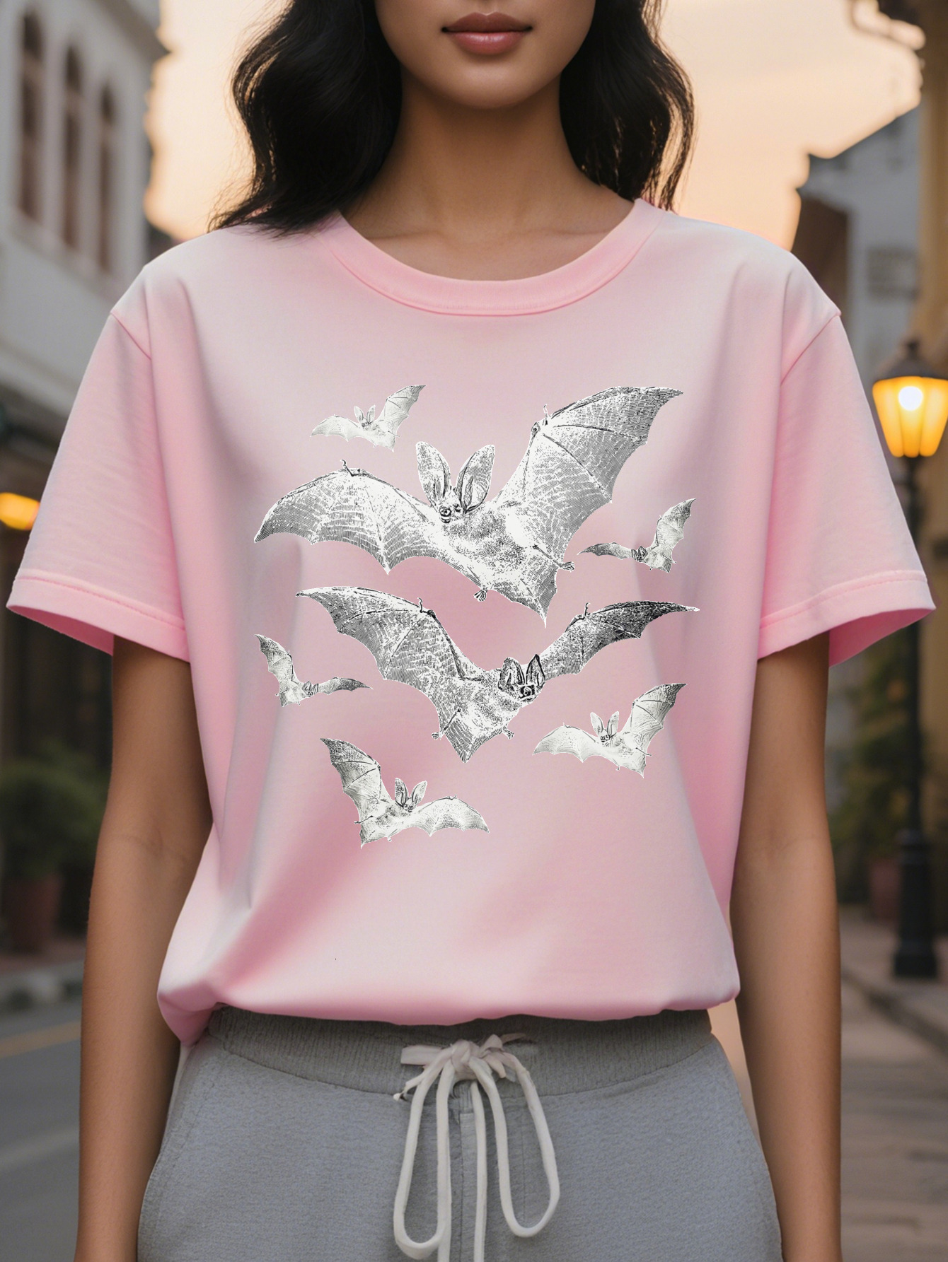 Large XL Vibrant Bat Print Crew Neck T-Shirt Women's Casual Short Sleeve Tees Spring Summer Comfortable Relaxed Fit Soft Plus Size