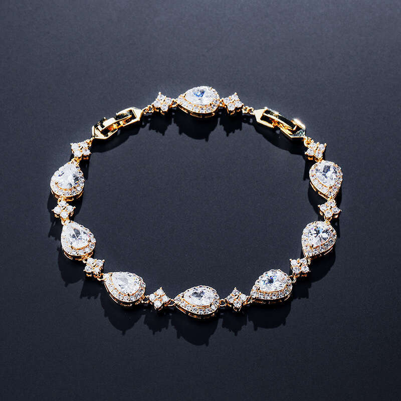 DHcollections l Manufacturer Direct Sales European & American Classic Water Drop Jewelry, AAA Zircon Fashionable Unique Bridal Bracelet for Women Z260