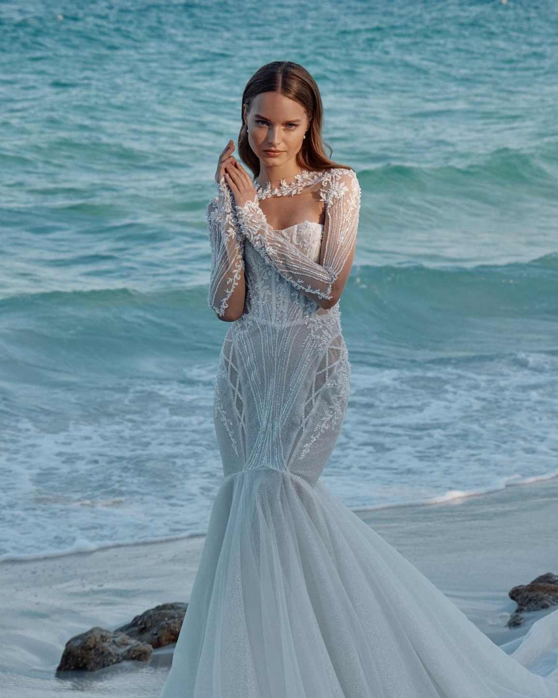 Fashion Mermaid Wedding Dress Sequins Appliques Bridal Gowns Jewel Neck Long Sleeves Sweep Train Dresses Custom Made vestidos de novia