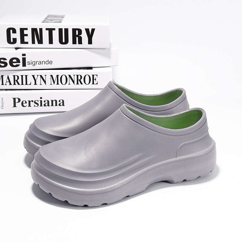 Large Size Hotel Kitchen Chef Labor Protection Work EVA Non-Slip Closed-Toe Slippers Surgical Shoes