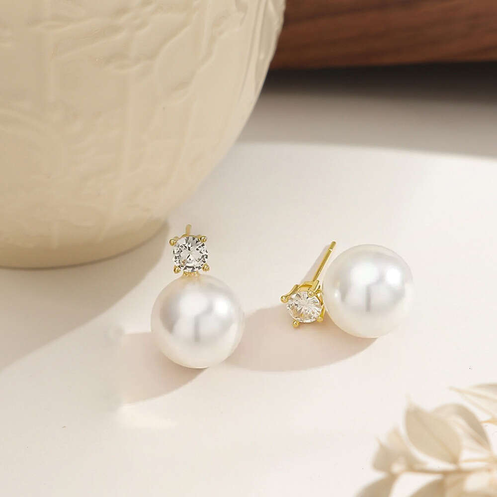 Oval Large Pearl Pendant Elegant Gentle Necklace for Women Personalized Women's Collarbone Chain Titanium Steel Jewelry Mature Trendy