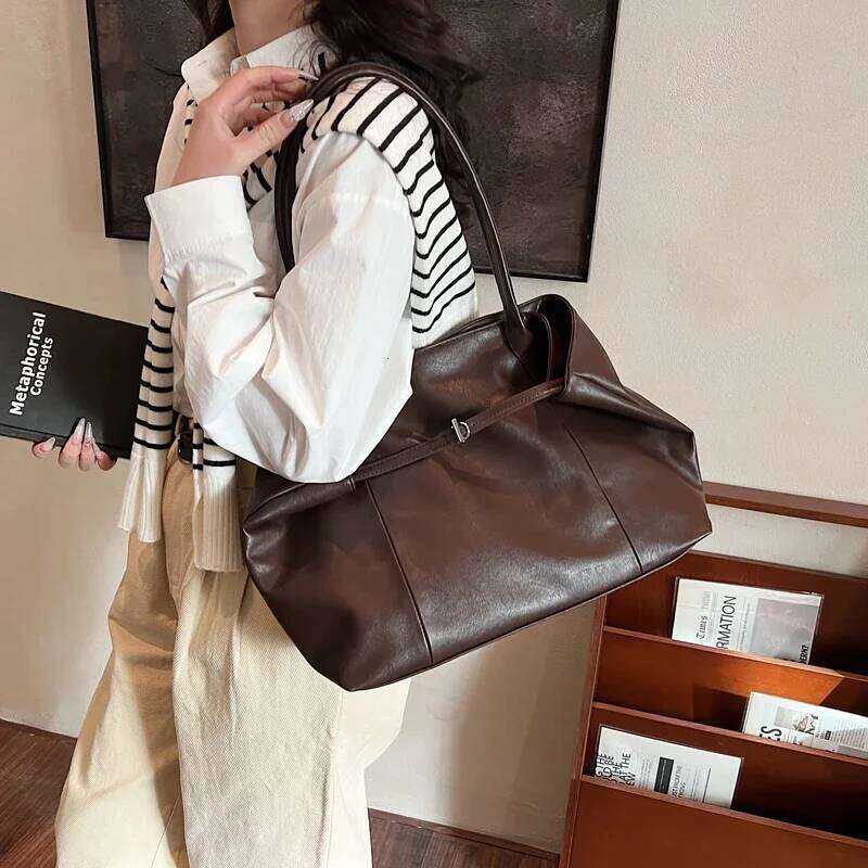 LEFTSIDE Big PU Leather Tote Bags for Women 2025 Y2K Ladies Shoulder Bag Female Retro Simple Designer Handbags and Pursesluxury bag tote bag