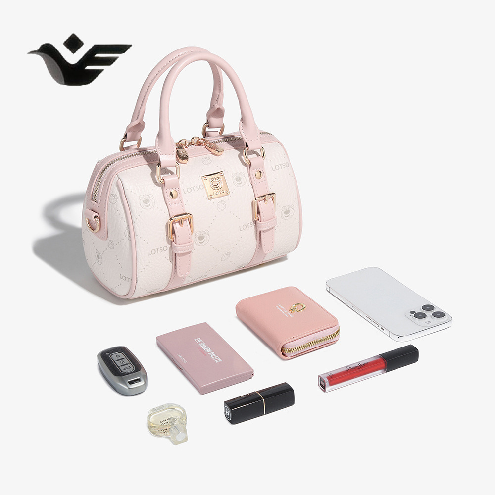 Feiyan Free Shipping New Designer Bag Luxury Shopping Bag Strawberry Bear Series Printed Fashion Women's Bag Versatile Handbag