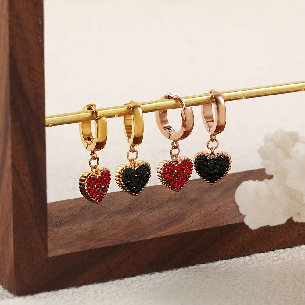 New Korean Ins Style Light Two-tone Full Dia Love Heart-shaped Ear Buckle fashion Niche Design Sense Titanium Steel Earrings