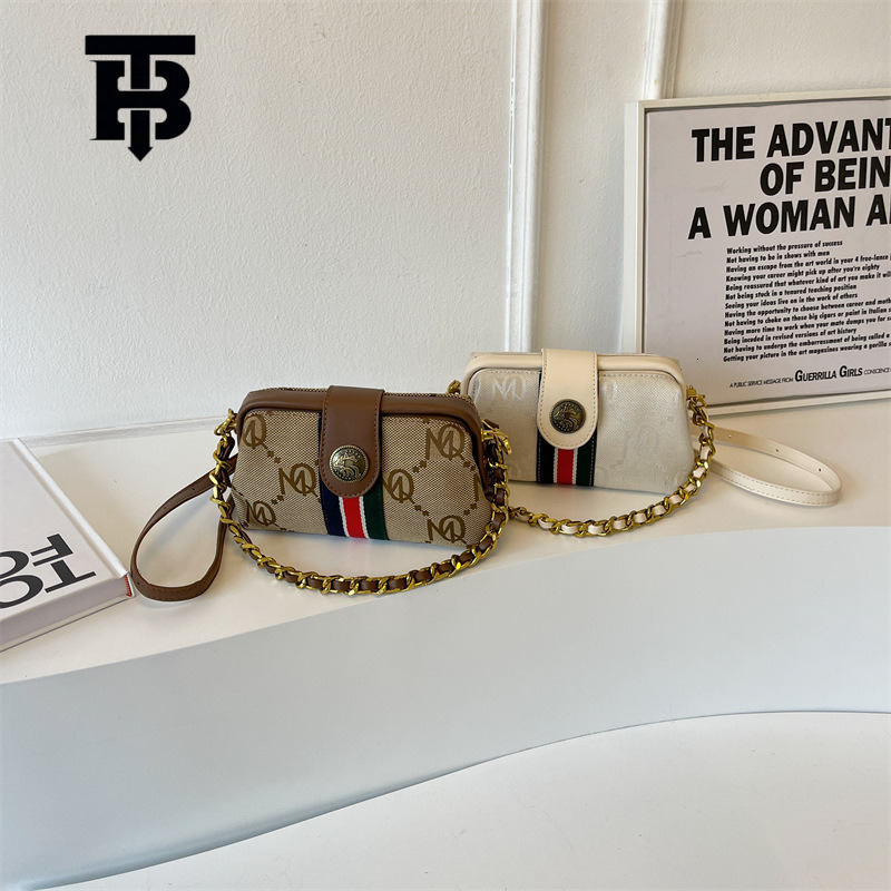 TB BHULAMTE 2025 New Designer s bag Cross-Border Letter Monogram Chain Bag European and American Retro Single Shoulder Clip Bag High-End Versatile Cro