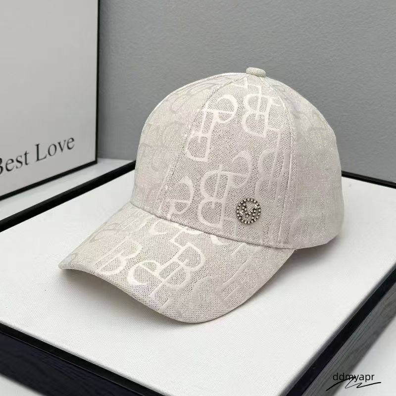 Designer Cap Men Adjustment Baseball Hats High Quality Women Fitted Caps Fashion Fedora Crystal Letters Stripes Beanie Ddmyday Hat Ddmyday Ddmyday Ddm