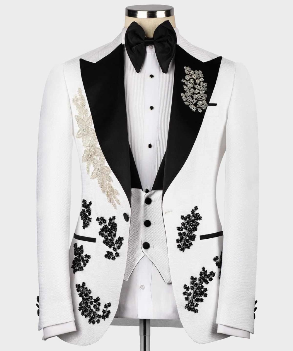 Luxury Wedding Groom Tuxedo 2 Pieces Blazer Pants Peaked Lapel Rhinestone Appliques Business Formal Occasions Customized