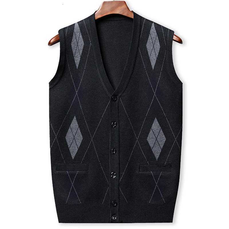 Autumn Mens Knitted Vests Sleeveless Jacket Man VNeck Warm Waistcoats Casual Men Sweater Pullovers Tops ClothingXJ250904