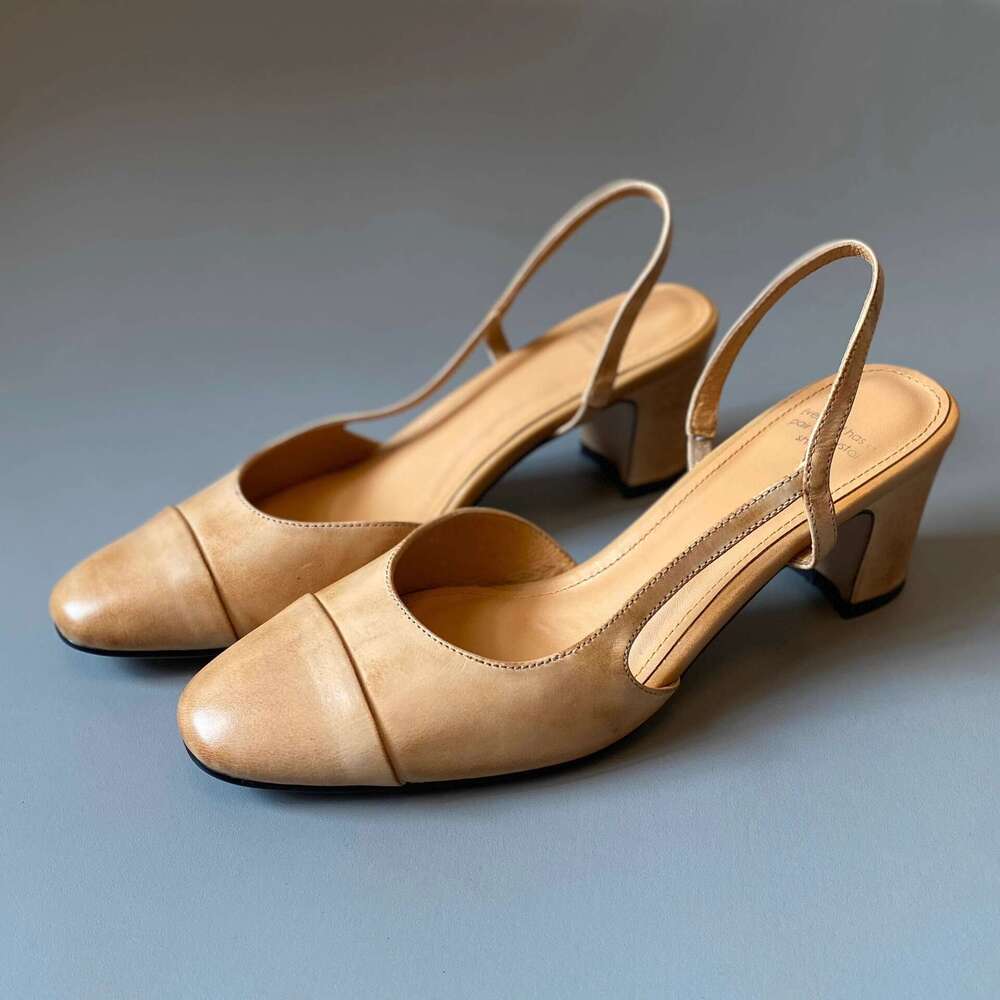 Designer Shoe Backless One-Strap Closed-Toe Sandals for Women, Genuine Leather, Odor-Free, Thick Heel Slippers, Round Toe, Slimming, Commuter Single S