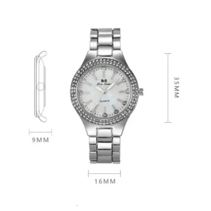 Luxury Gold Round Wens Wristwatch Stainless Steel Crystal Ladies Quartz Watches Fashion Brand Watch Casual Clock X250904