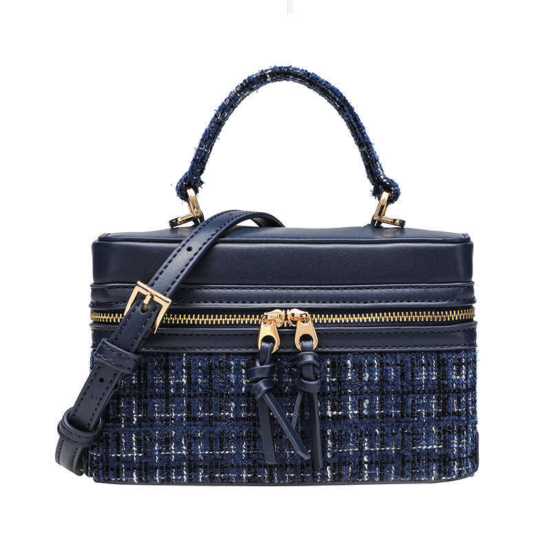 DHEssentials 2025 Summer New Cross Border Box Square Bag Women's Wool Blend Chain Small Bag European Retro Fashion Handheld Bag Blue