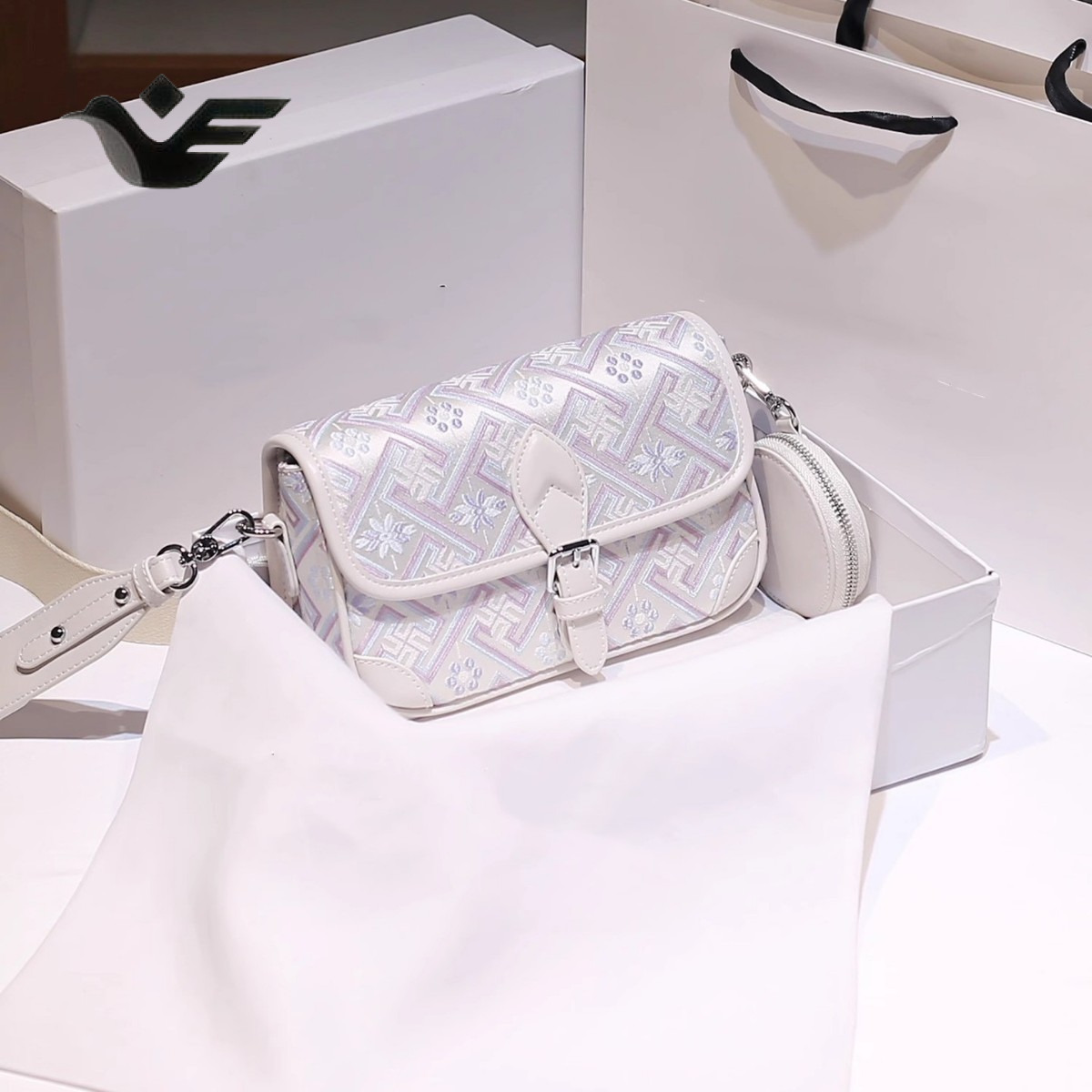 Feiyan Free Shipping New Designer Bag Luxury Shopping Bag Cultural Heritage High-end Brocade Print Baguette Bag Elegant Single Shoulder Crossbody Smal