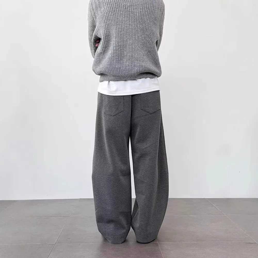 Retro Sweatpants Mens Spring American Style Loose and Versatile Casual High Street Floor PantsXJ250904