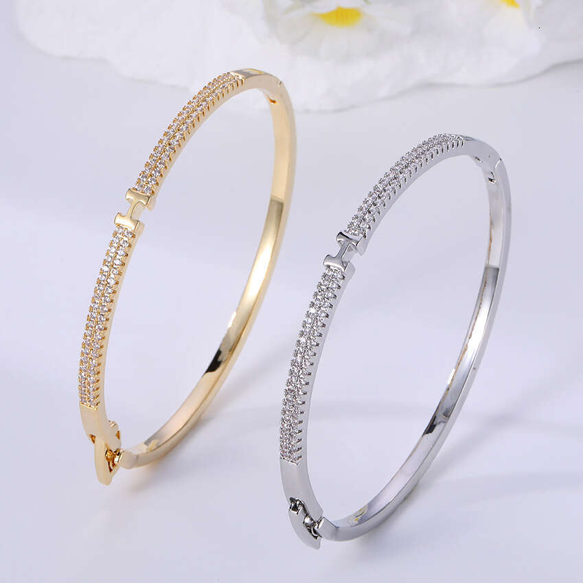 DHcollections Popular Square Buckle H Bracelet, Light Luxury High - End Bracelet, 14K Real Gold Plated, Fashion Paris Full Diamond Bracelet