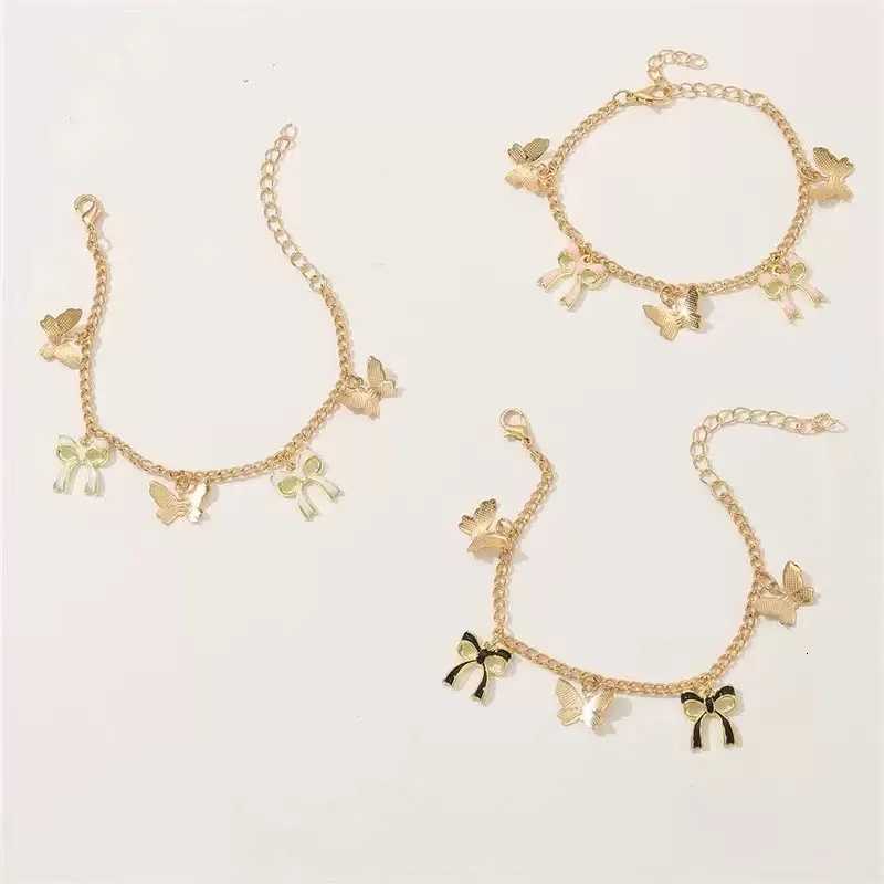 3PC Retro Fashionable And Sweet Bow is a ladies Bracelet That Can De Worn Alone or Stacked Lt is Suitable For Wearing At Banq W250904