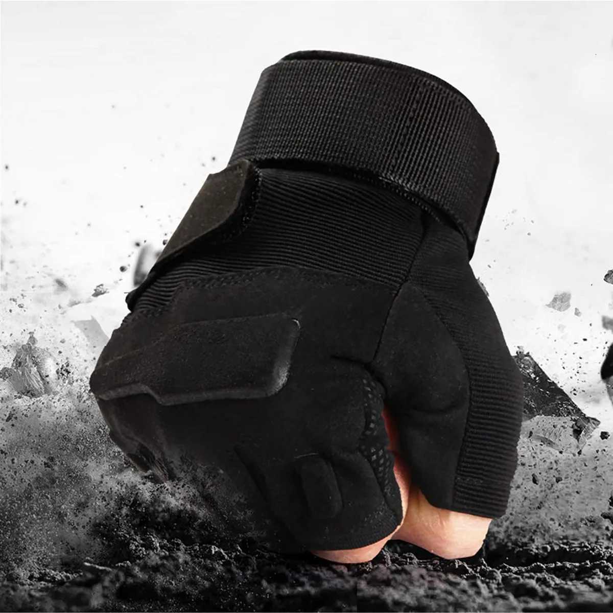Tactical Gloves Airsoft Outdoor Half Finger Protective Gloves Commando Training Gloves Tactical Fingerss GlovesXJ250904