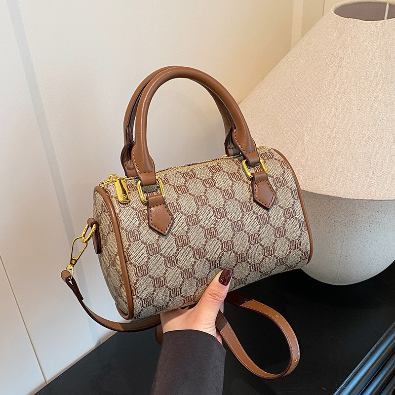 High-end cross-border bag for women 2025 new fashion European and American small Boston bag temperament printed shoulder messenger bag