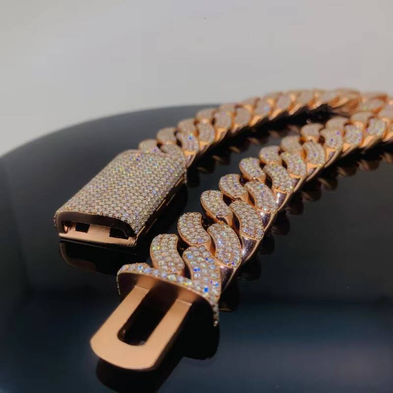 925 Silver Moissanite Cuban Link Chain VVS Clarity 18k Gold Plated Iced Moissanite Chain Men