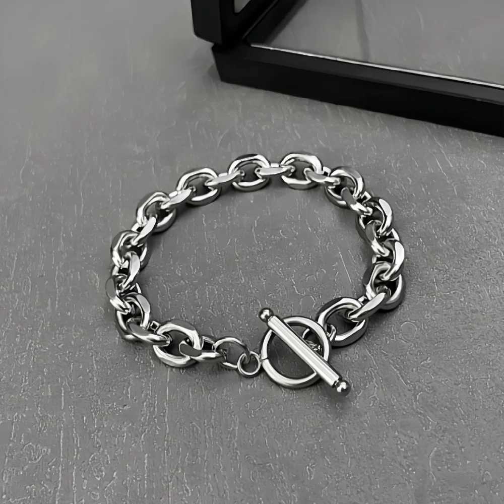 Simple Stainless Steel Men Bracelet INS Silver Color OT Buckle OCircle Chain Bracelet Fashion Wen Jewelry Fashion Accessories Y250904