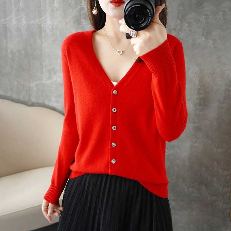 2025 new VNeck Temperament Small Fragrance Womens Knitted Sweater Coat Special Cardigan ZHI D035 M250904