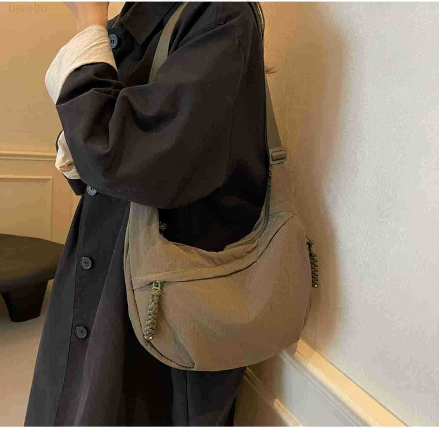 Crossbody Nylon Crescent Bag for Women Lightweight Small Hobo With 2 Pack Inner Dumpling Bag Casual M250903