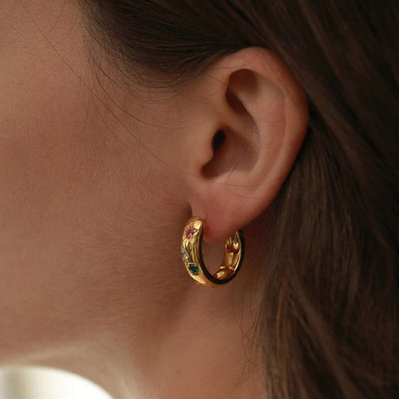 DH collections Ins - style Colorful Cubic Zirconia Ear Hoops. These luxurious polygon - shaped ear cuffs feature a unique U - shaped and geometric des