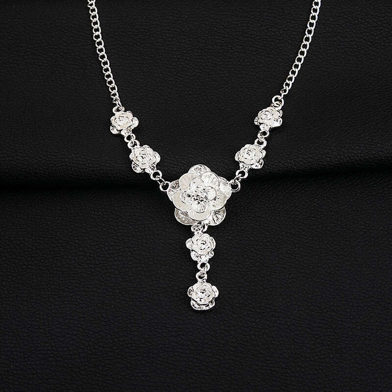 2025 Ethnic Style Silver-Plated Rose Necklace & Miao Silver Retro Flower Bracelet Set - Fashion Floral Jewelry, Wholesale, Sweet Fresh Design for Wome