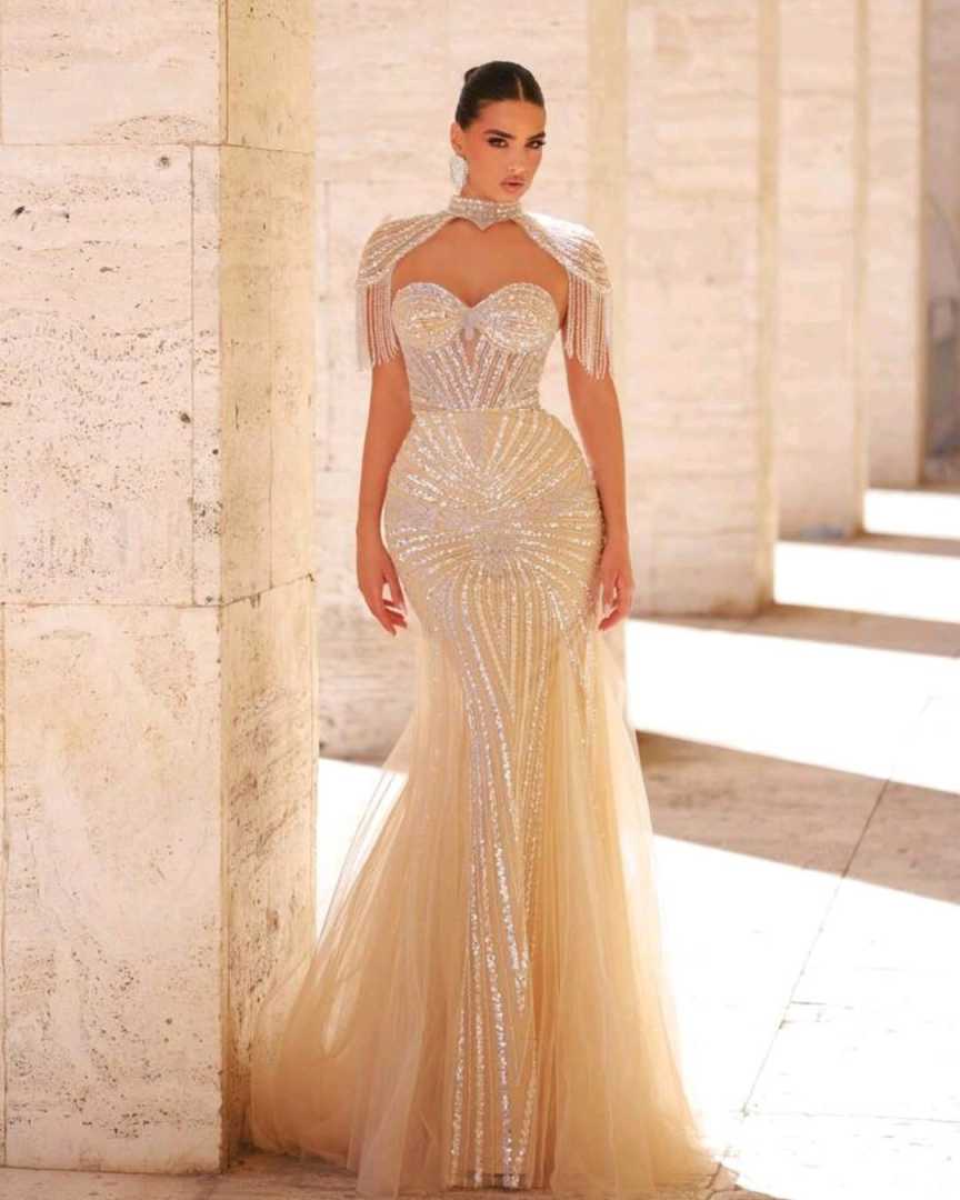 Exquisite Sequins Mermaid Evening Dresses Sweetheart Neck Sleeveless Prom Gowns Tassel Sweep Train Dresses Custom Made