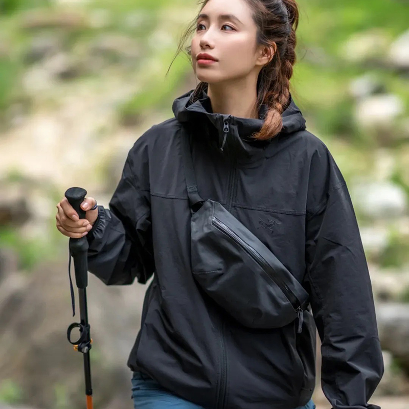 New crossbody bag, chest bag, women's simple large capacity bag, waist bag, trendy and versatile casual solid color shoulder bag, with logo