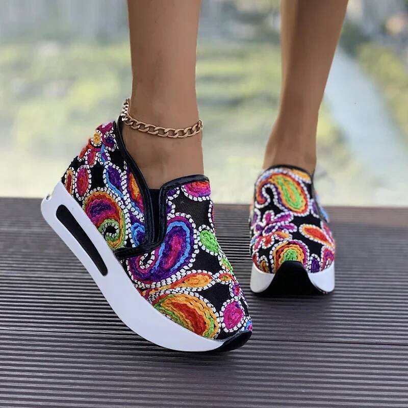Spring Autumn Slip on Casual Shoes for Embroidery Thick Platform Sneakers Women Breathable Mesh Loafers ddmysaturn