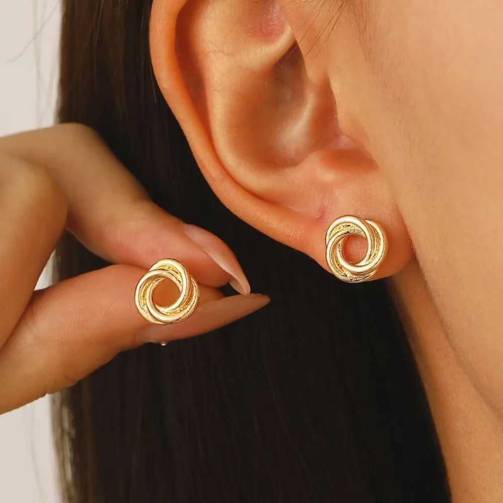 2pcs Set Classic Tren Gold Color Circle Fried Dough Twist Necklace Earring for Women Collar Chain Jewelry Sets Accory GiftsXJ250904