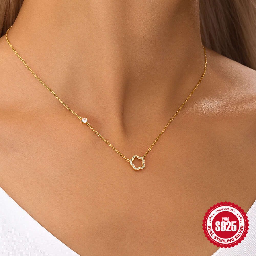 Light S Pure Sier Ins Simple Exquisite Five-Petal Flower Hollow Inlaid Dia Super Shiny Elegant Collarbone Necklace for Women