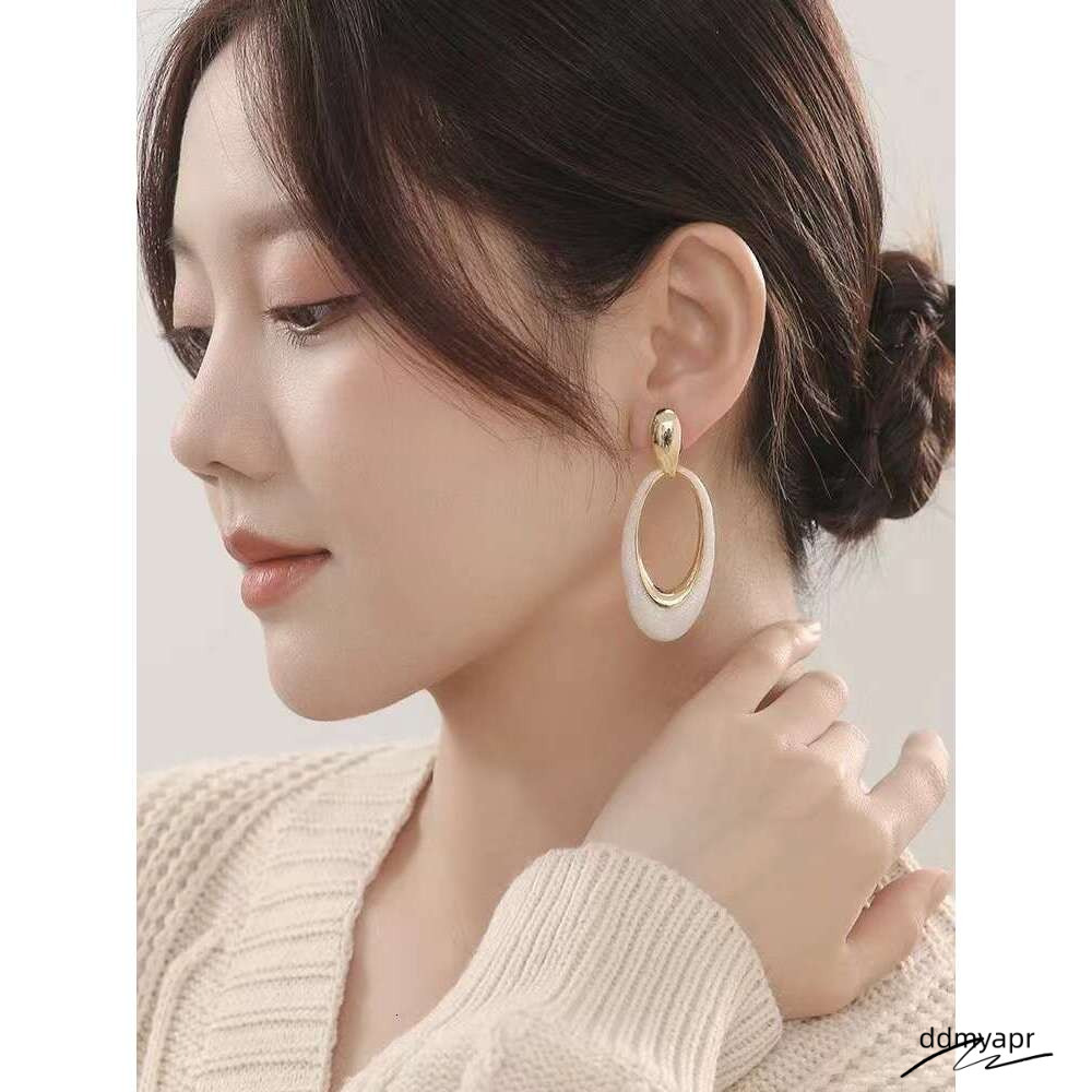 Enamel Geometric - Oversized Ddmyday Hollow Pearl White Dangle Earrings With Shell Motif (2025 Minimalist Statement Jewelry) Ddmyday