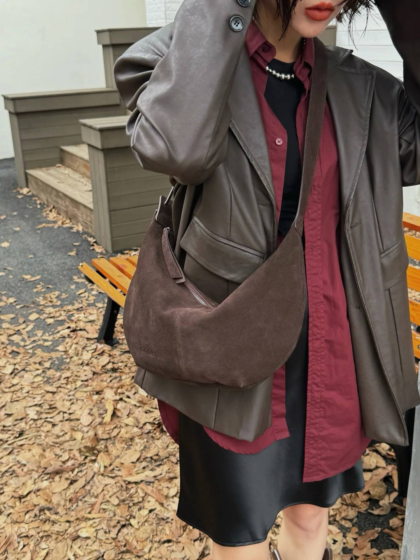 Cowhide nubuck large-capacity dumpling women's casual suede one-shoulder crossbody bag, light