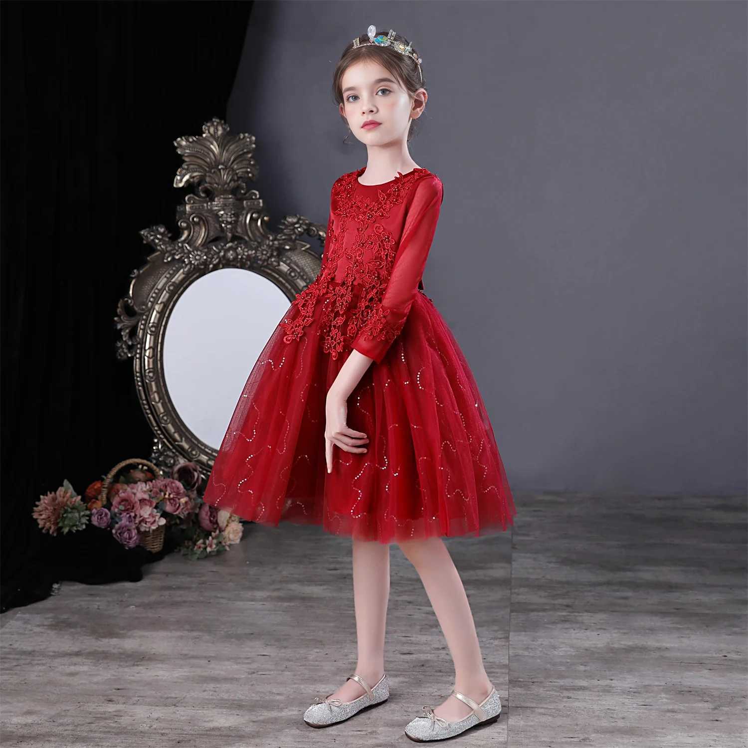 DW683 Childrens Girls Red Princess Dress Long Sleeve Piano Party Ceremony Flower Girl Gown Z250904