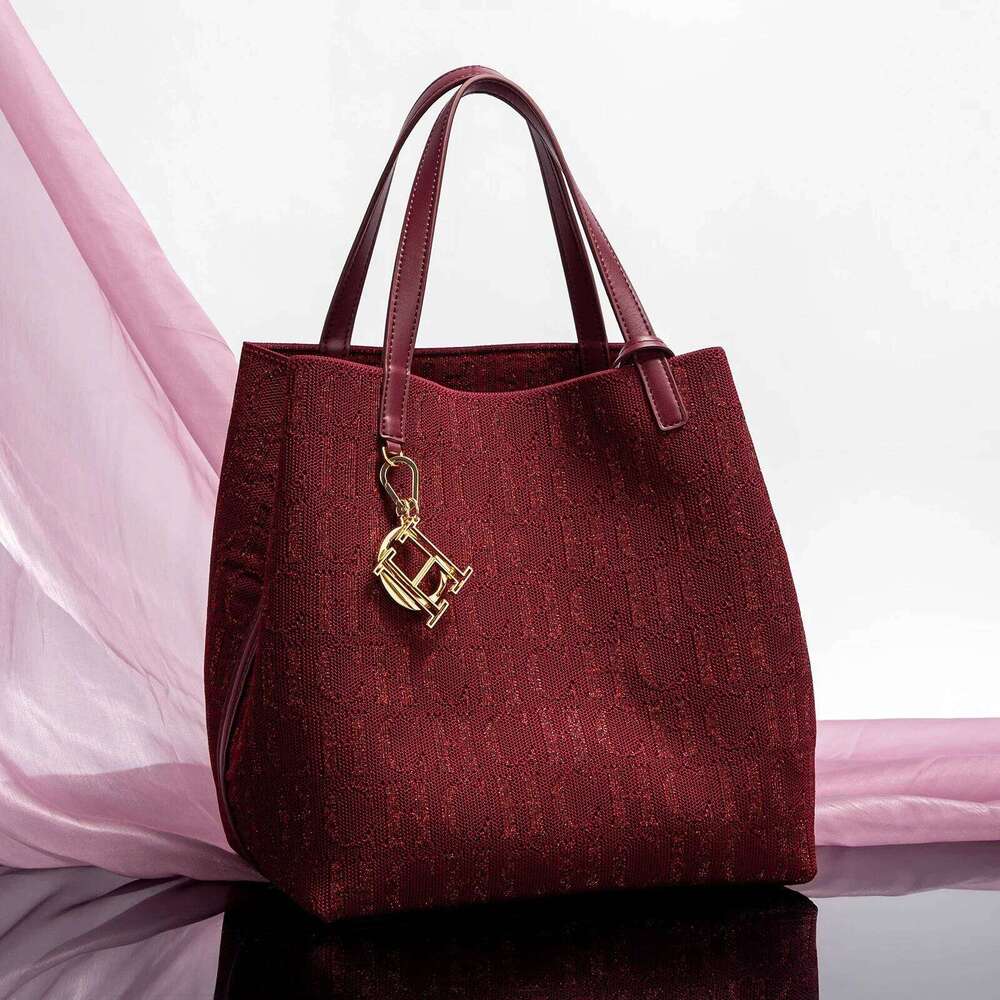 Large Capacity Letter Print Design Pure Colour Ladies Handbag Classic Style Fashion New with Clutch Bag Accessories