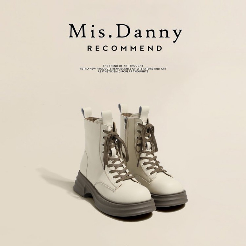 Hot new free shipping designer boots for womens Martin Boots black beige New thick soled lace up versatile Martin boots