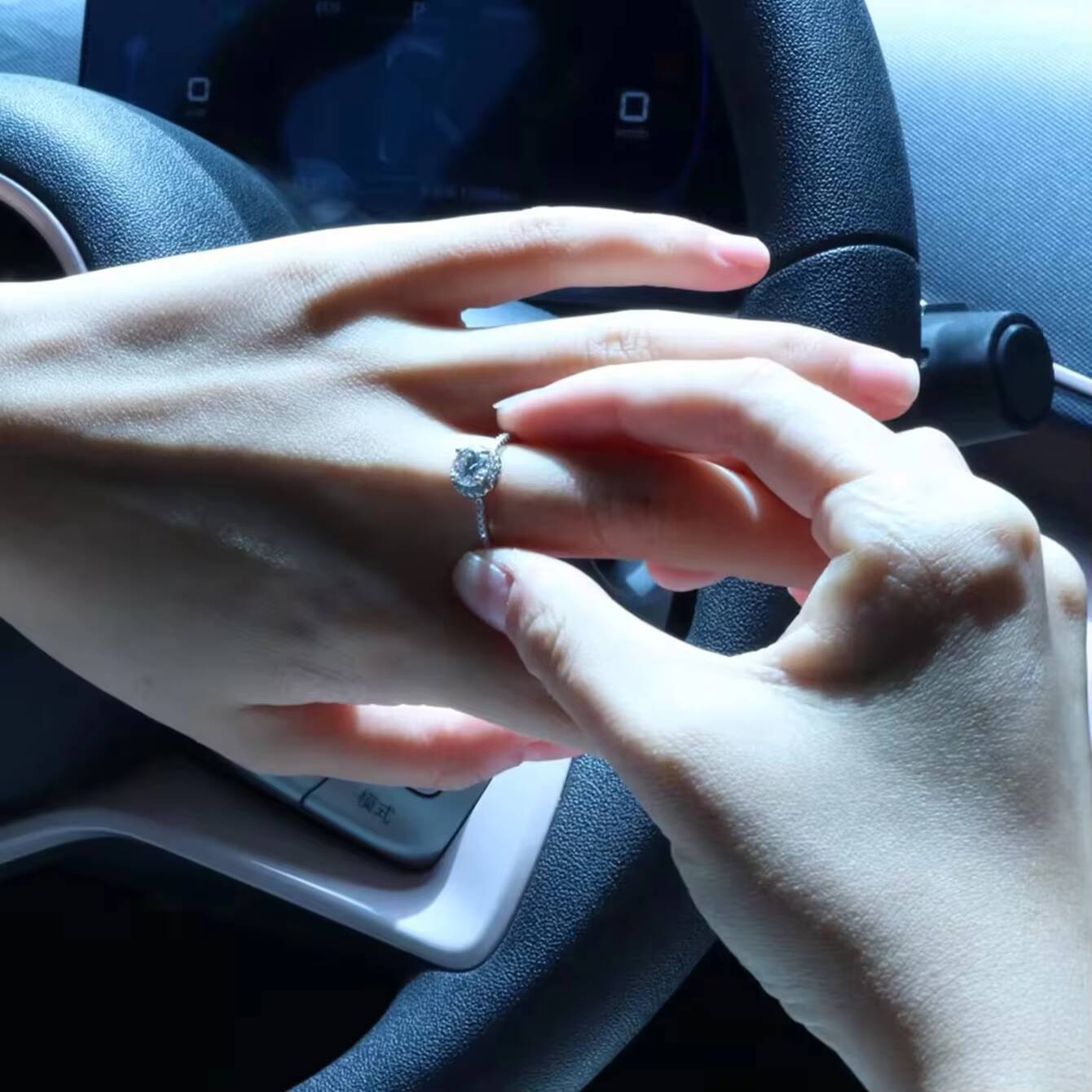 Luxury Lab Grown Diamond Ladies Finger Ring Fine Jewelry S925 Sterling Silver Women Moissanite Ring