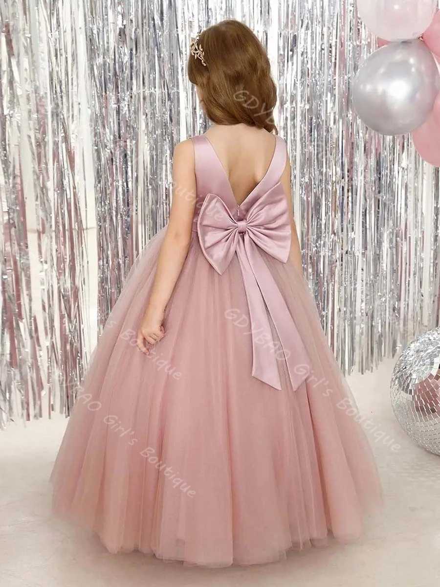 Ankle Length Flower Girl Dress for Wedding Toddlers Double V Neck Communion Dress With Bow 2-14 Kids Custom Birthday Ball Gown Z250904